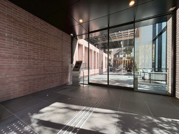 その他 館内は静寂な中が保たれており、管理が行き届いている印象を受けました。