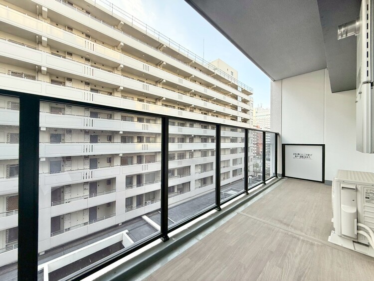 その他 朝の澄んだ空気や、夕方に吹く清々しい風を感じられるバルコニー。