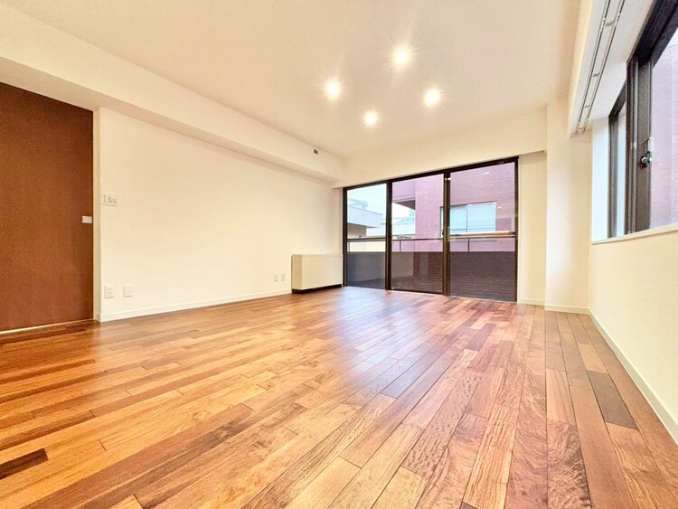 居間 居心地の良い空間に仕上がっております。