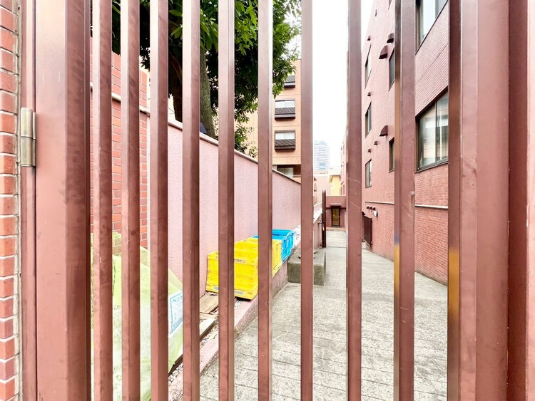 設備 ゴミ置場。綺麗に管理されております。