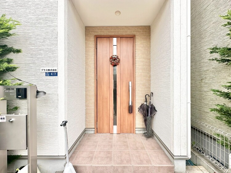 その他 清潔感のある落ち着いた雰囲気の玄関です。