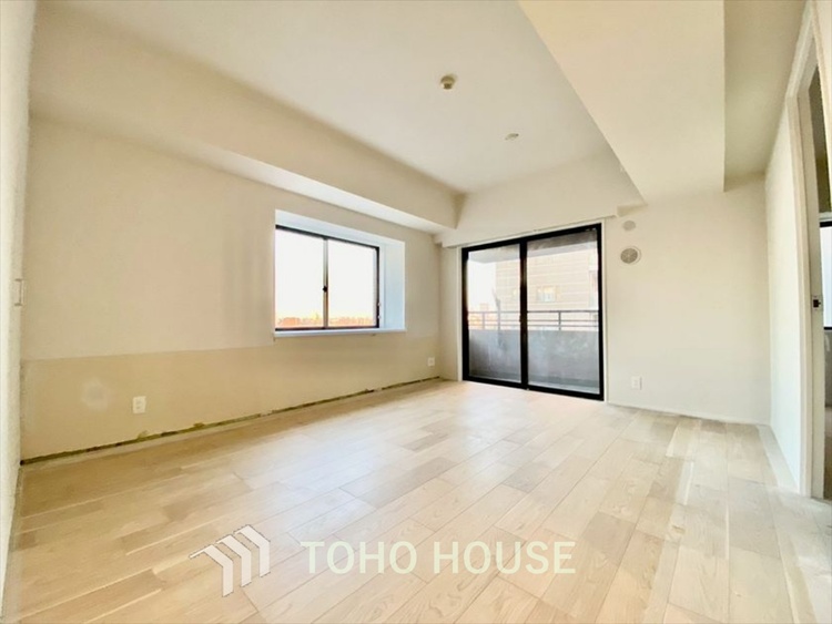 内装 【LIVING】◆煌びやか◆愛おしい家族との団欒の時間をより一層幸せなものに感じさせる煌びやかなLDK。輝かしい毎日が待っています。