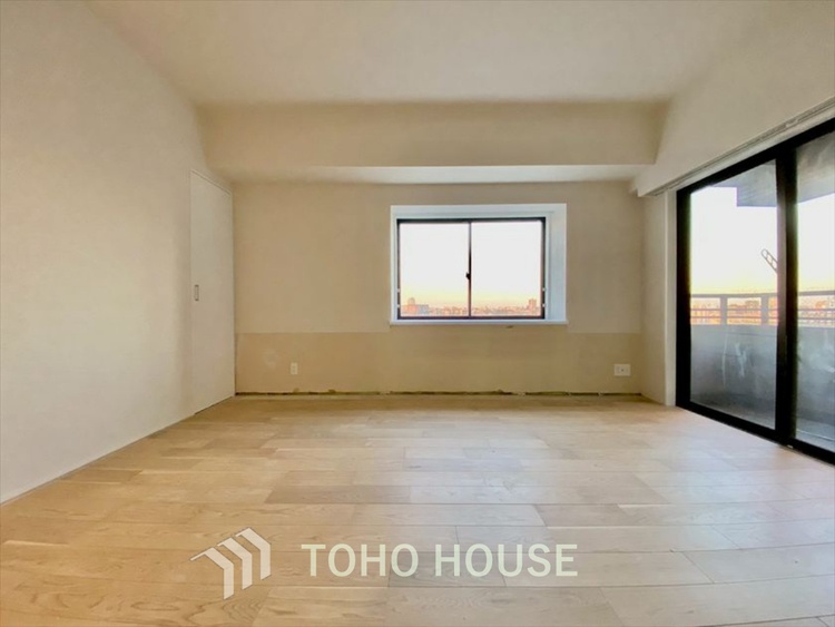 内装 【LIVING】◆住む喜び、楽しさ、感動◆を君と共有したい。いつまでもずっと家族を見渡せるこの広い空間で。