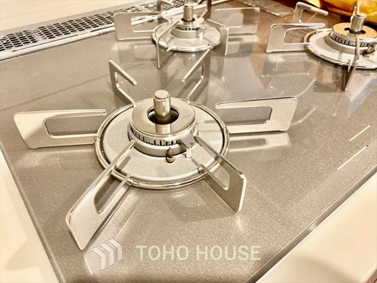 キッチン 【KITCHEN】◆家族のおはよう◆の声を笑顔で迎えてあげられるシステムキッチン。朝ごはんが楽しみでちょっと早起きしたくなるんです。