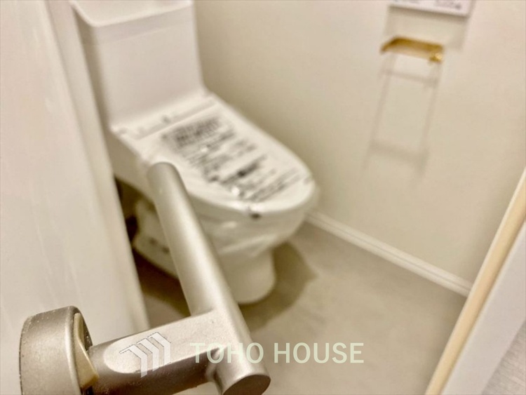 トイレ 【TOILET】◆快適◆な生活に不可欠。節水型の高性能トイレを新設。