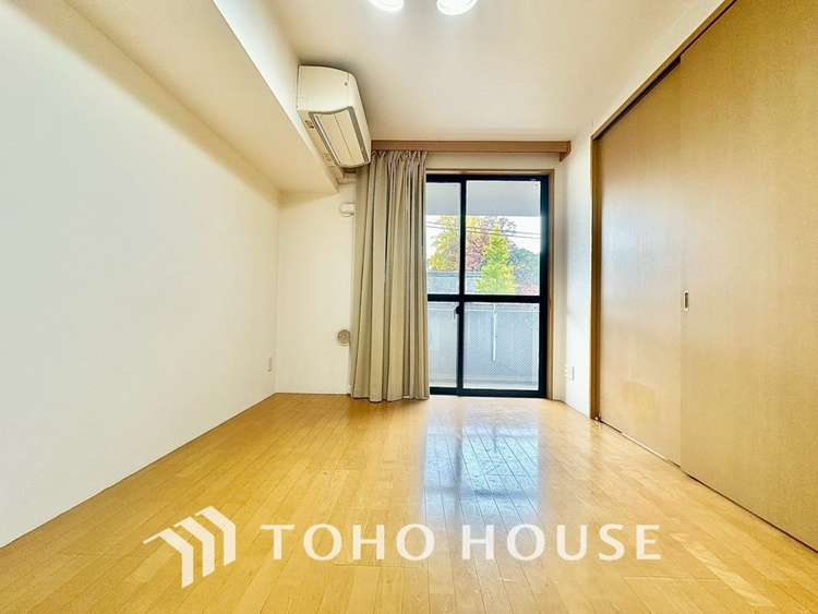 内装 現在改装中◆simple is best◆無駄のない綺麗なつくりのリビングルームであなただけの暮らしを。