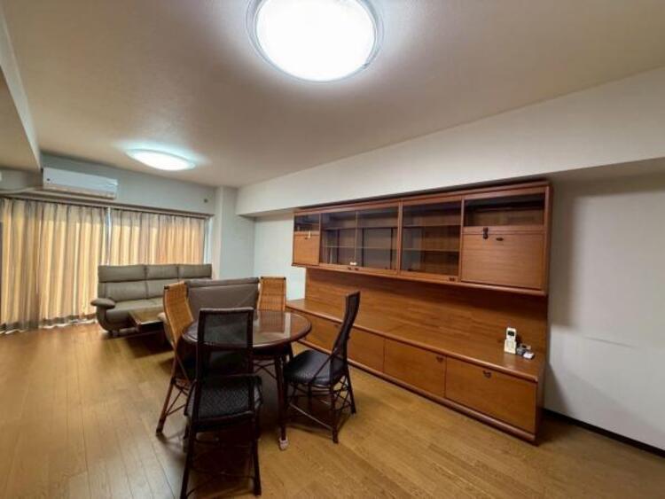 居間 【2025年11月撮影】