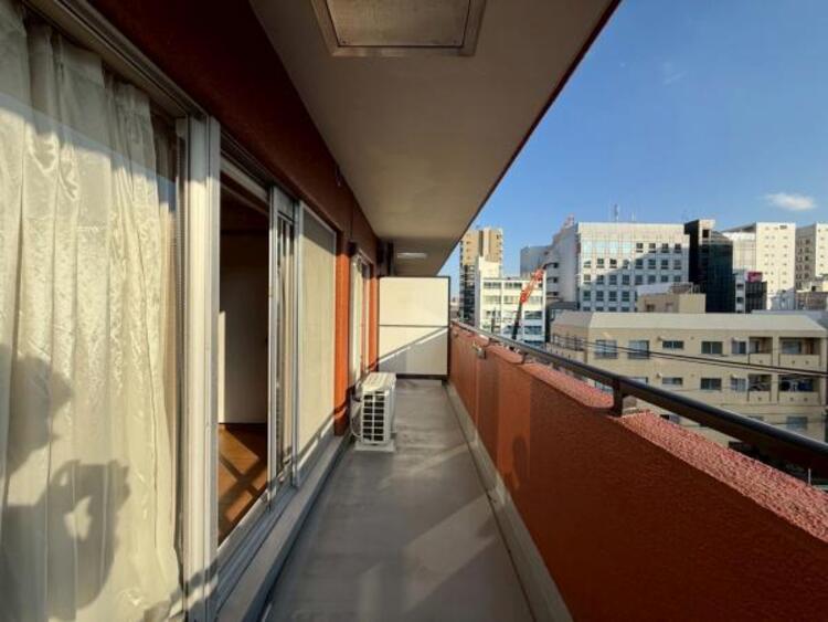 バルコニー 【2025年11月撮影】