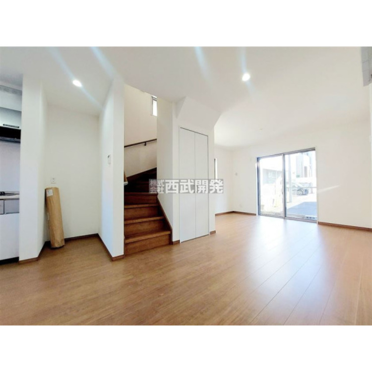 居間 令和7年11月24日撮影