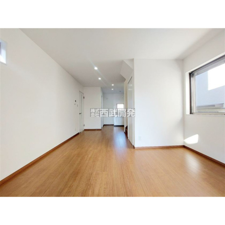 居間 令和7年11月24日撮影