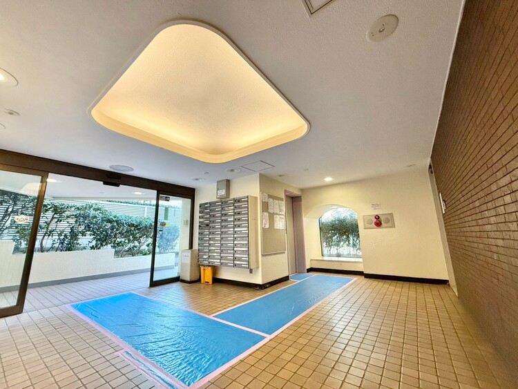 その他 館内は静寂な中が保たれており、管理が行き届いている印象を受けました。