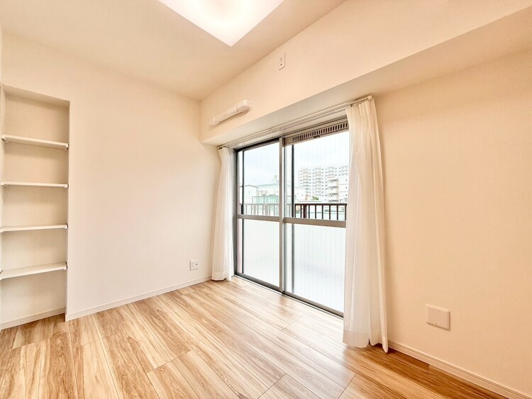 その他 清かで艶やかな時間をもたらしてくれる室内です。