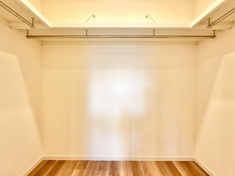 その他 収納スペースが付いていて、お部屋を広く使っていただけます。