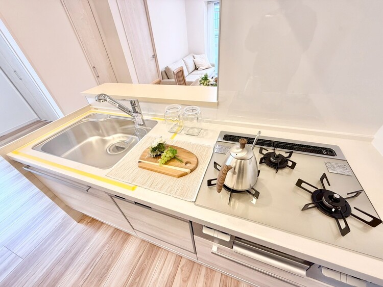 その他 開放感のあるキッチンスペース。調理をしながら、会話も弾みそうですね。