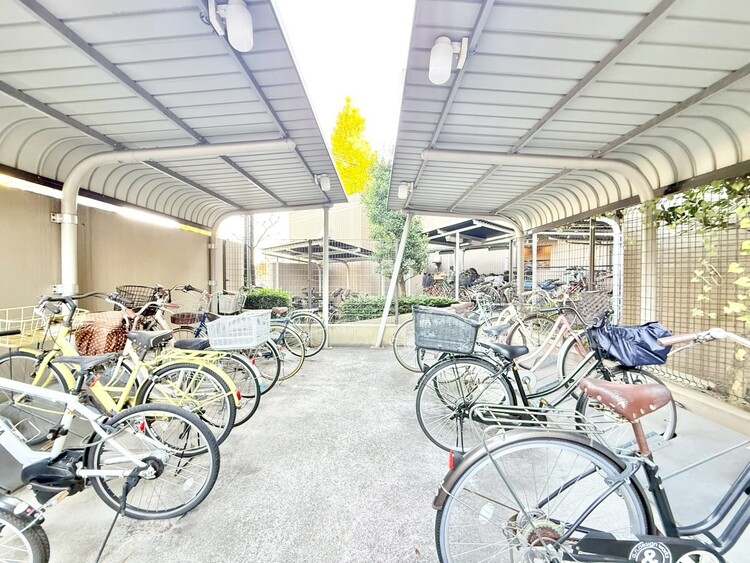 その他 駐輪場も綺麗に整頓されています。※空き状況は都度ご確認下さい。