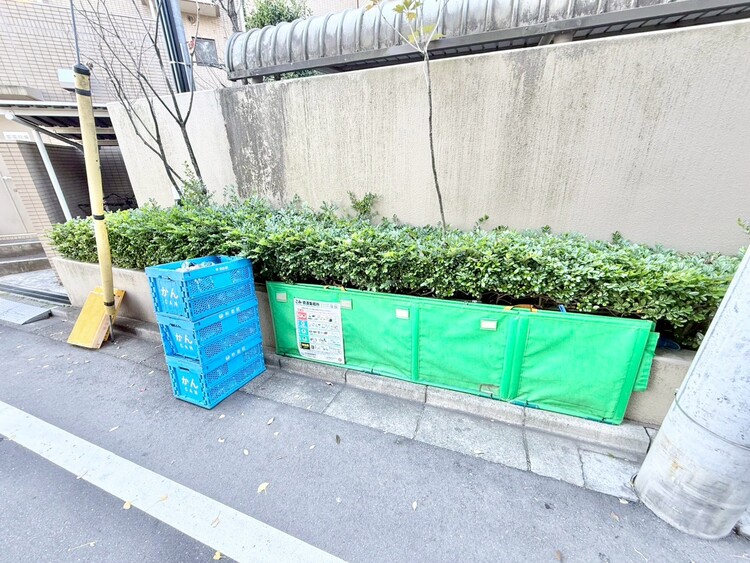 その他 ゴミ置場。綺麗に管理されております。