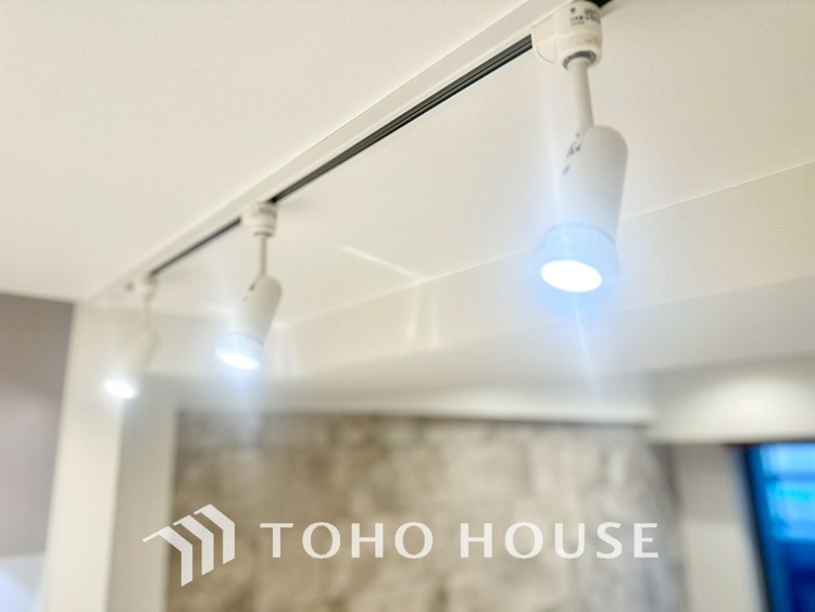 内装 【LIVING】◆simple is best◆無駄のない綺麗なつくりのリビングルームであなただけの暮らしを。