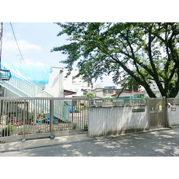 周辺 関町保育園(約700m)