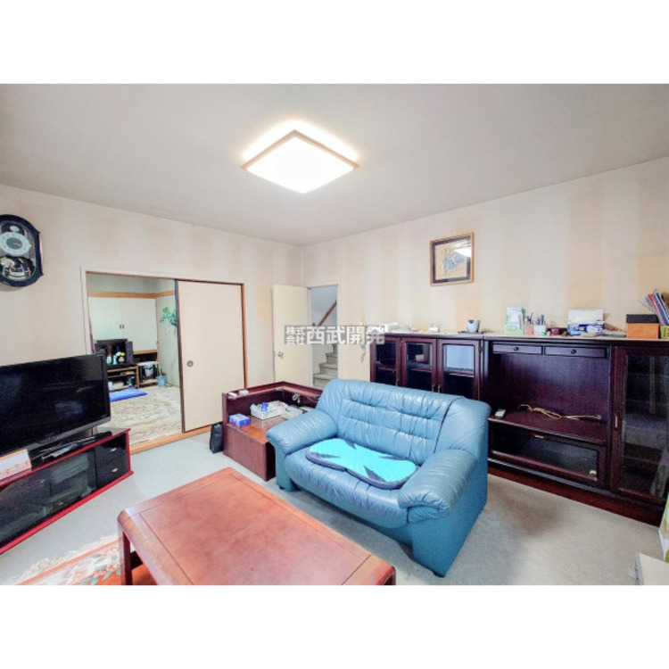 居間 販売価格に家具・照明器具・カーテンは販売価格に含まれません。