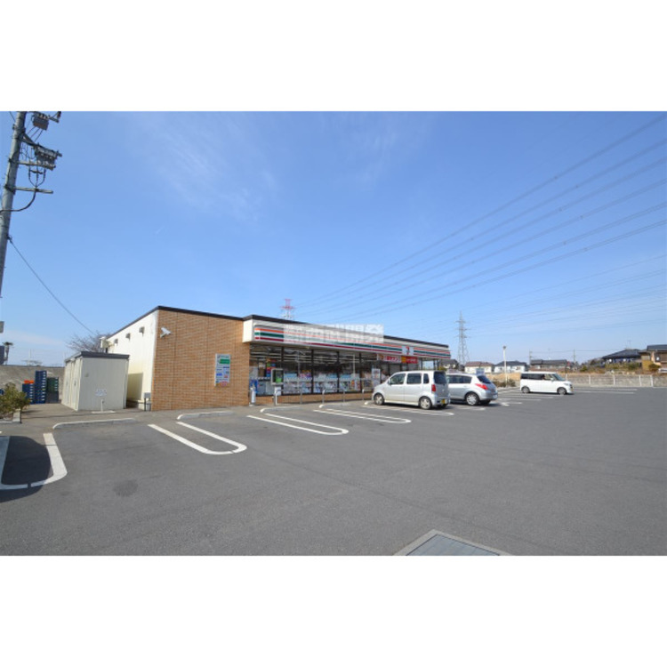 周辺 セブンイレブン狭山柏原店(約600m)
