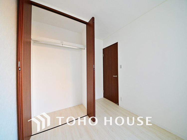 収納 居室　収納