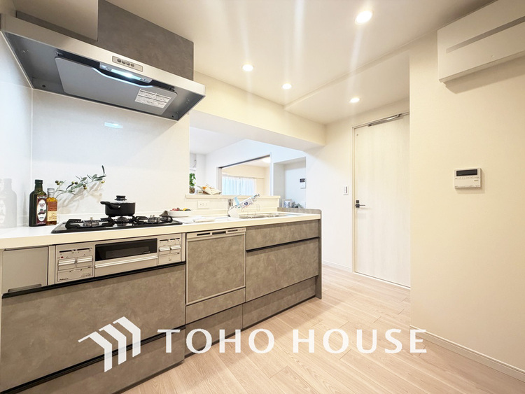 キッチン デザインと機能性を兼ね備えたシステムキッチン