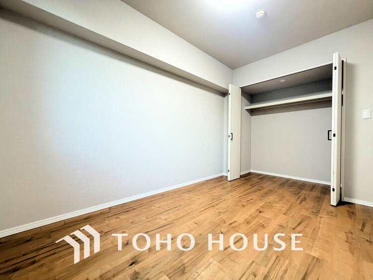 内装 1日の疲れを癒し、心地よく寛げるようゆったりとした広さをしています