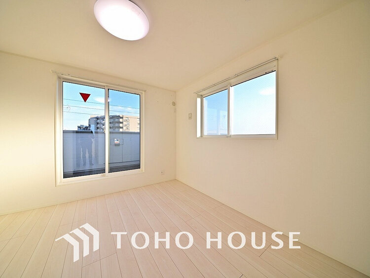 内装 家具の配置のし易い室内です。趣味の部屋としても充分な広さです