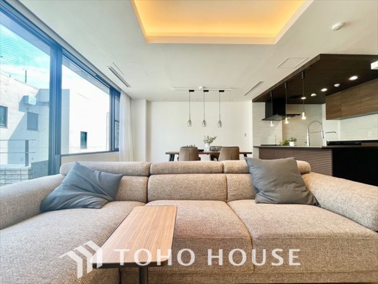 内装 【LIVING】◆家族◆愛する家族を一目で見渡せる。家族が集う空間。永遠に続く幸せな毎日を、ここで。