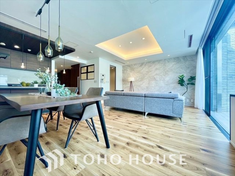 内装 【LIVING】◆simple is best◆無駄のない綺麗なつくりのリビングルームであなただけの暮らしを。