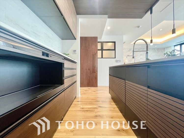 キッチン 【KITCHEN】◆Happy◆愛情たっぷりのお料理で家族にHappyを。システムキッチンがあなたをサポートしてくれます。