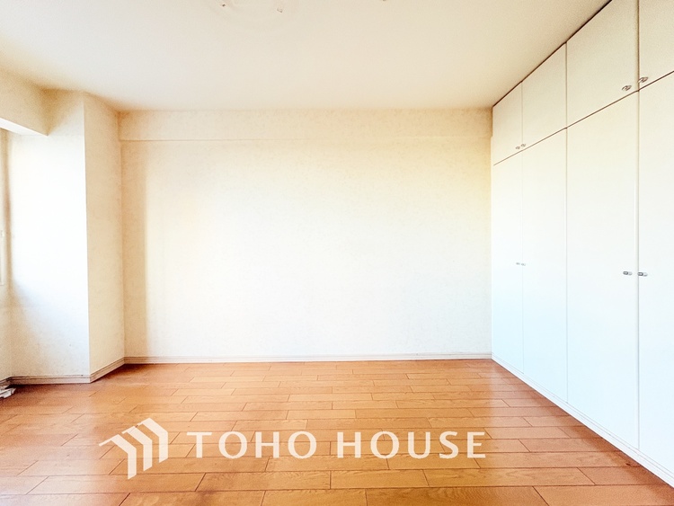 内装 改装工事中【PRIVATE ROOM】◆プライベートな時間◆最高な暮らしにはこの空間が必要。家族のふれあいも大切にしつつ、自分の空間も大切にしたい。