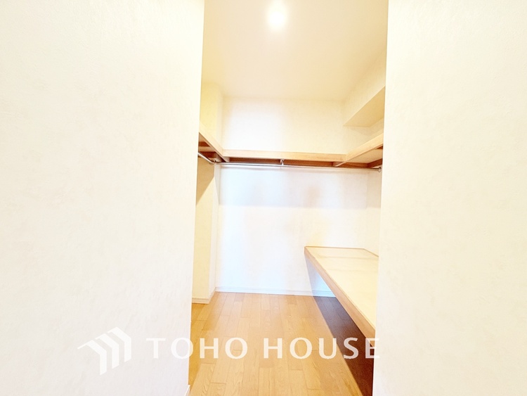 収納 改装工事中【STORAGE】◆大型収納◆大切な思い出も、大切なモノもたくさんしまって下さい。