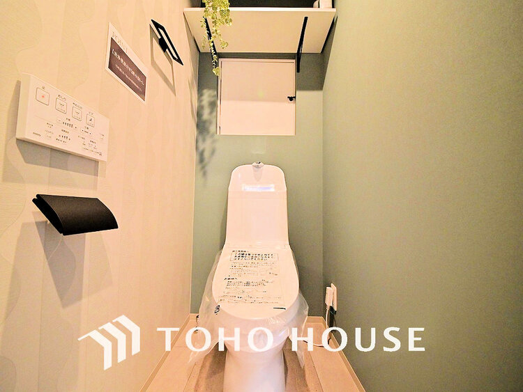 トイレ トイレには快適な温水洗浄便座付