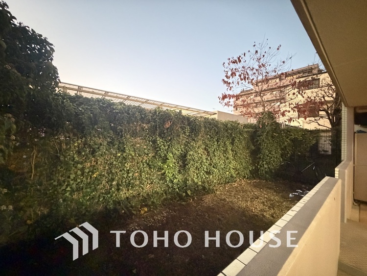 その他 専用庭付、ガーデニングなどご家族の楽しめる場所の一つに