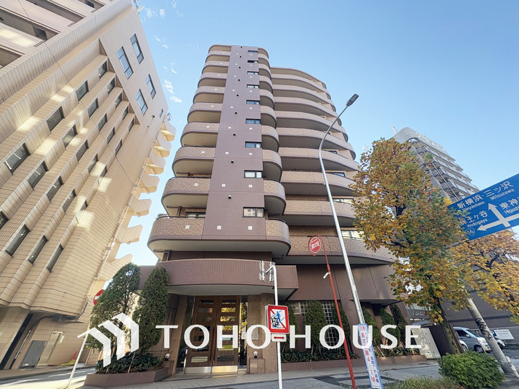 外観 〜ビッグターミナル「横浜」駅徒歩圏内な好立地〜南東向き、ペットと暮らすリノベーションマンション〜