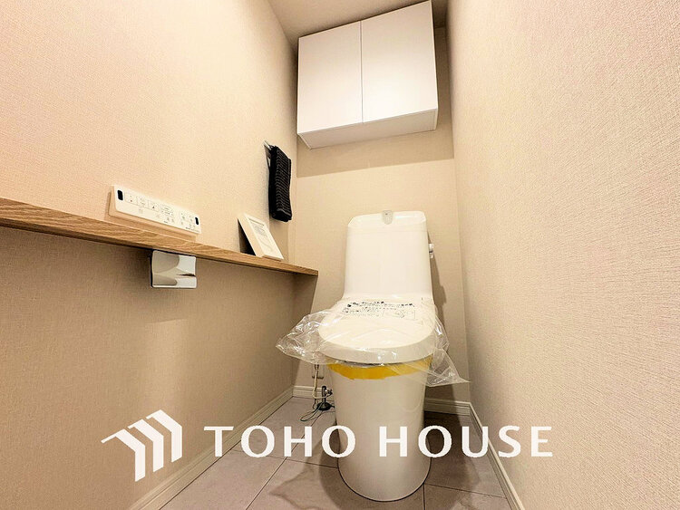 トイレ トイレには快適な温水洗浄便座付