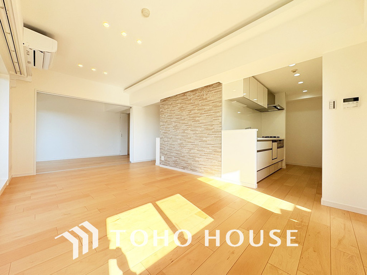 内装 ゆったりとくつろげる上質なリビングダイニング