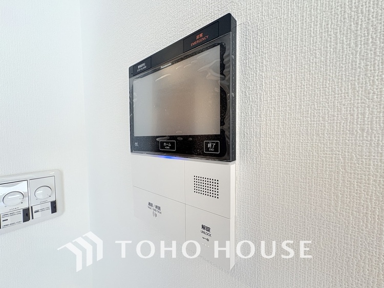 その他 来客が一目でわかるモニター付きインターホン