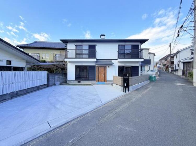 外観 ●〇物件の陽当りや通風・仕様設備やお部屋の大きさの比較、近隣・周辺環境や街並みなど、資料には掲載していない情報が現地にはたくさんあります。資料だけで不動産を購入できるという方はいません。ぜひ現地へ〇● 