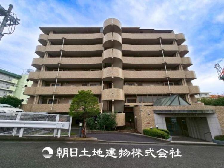 外観 【外観写真】表現された空間はたくさんの光を浴び、風を感じ、暮らしの時間を豊かにしてくれます。