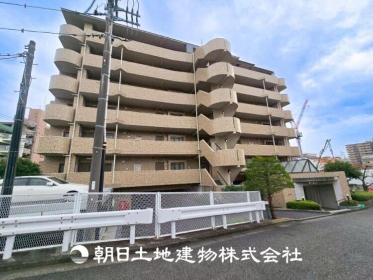 外観 【外観写真】おしゃれな雰囲気や自然の潤い、親しみやすさといった特徴を、街に新たな価値をもたらし続けてくれます。