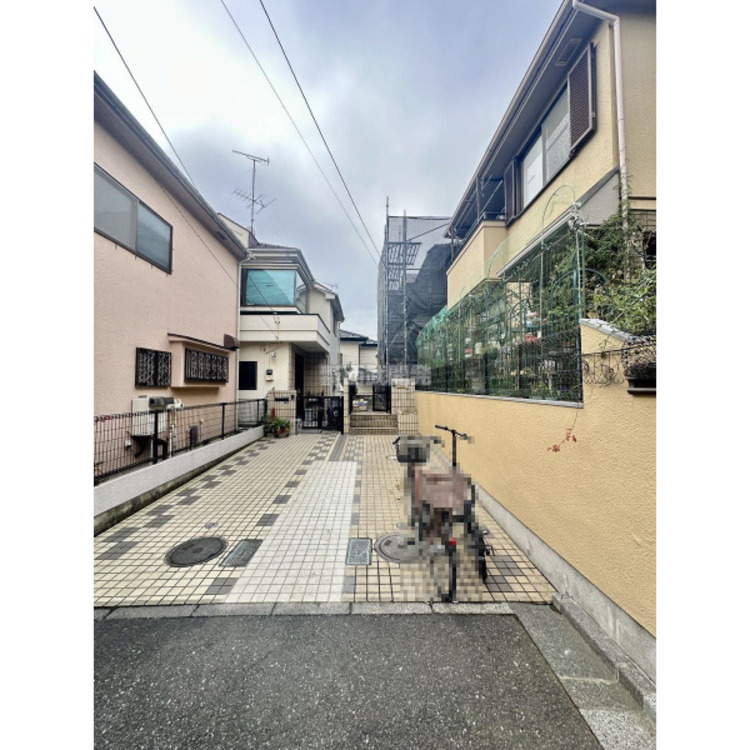 外観 令和7年11月23日撮影（リフォーム中）