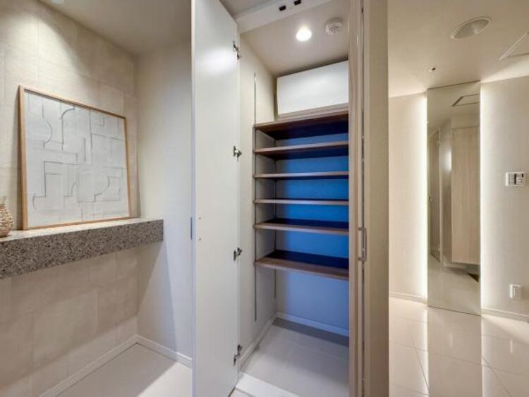 収納 使い勝手の良い収納が豊富で、物が多くてもスッキリ片付けられます。