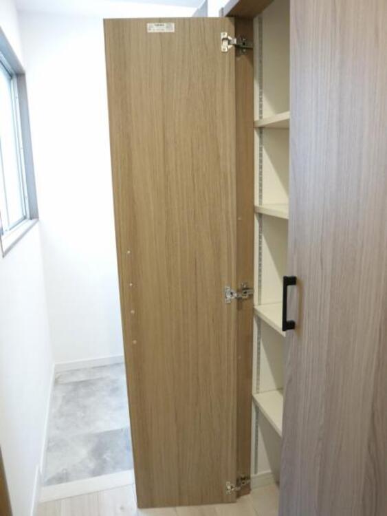 収納 空間を効率的に利用し収納スペースを確保。一日の始まりと終わりを美しく演出します。