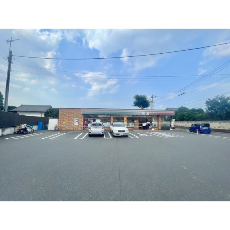 周辺 セブンイレブン(約470m)