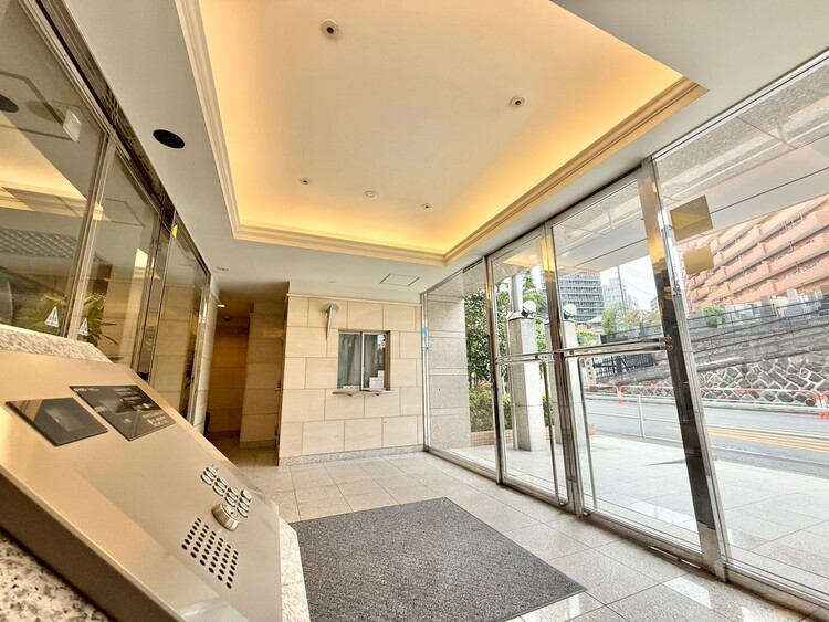 その他 館内は静寂な中が保たれており、管理が行き届いている印象を受けました。