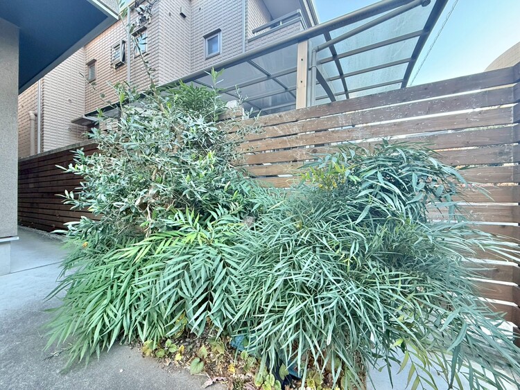 その他 庭もございます。