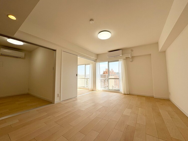 その他 シンプルな内装と偏り過ぎないデザインで統一しました。