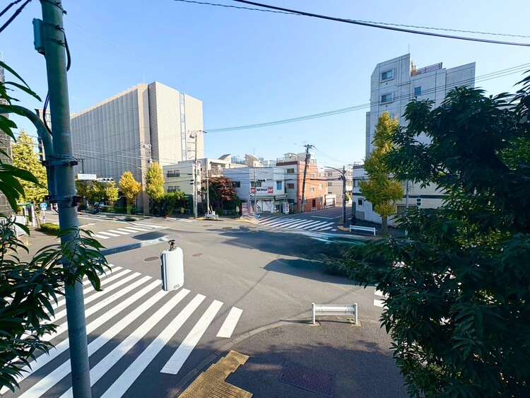 その他 眺望や窓からの景色が良いと、家で過ごす時間も快適です。